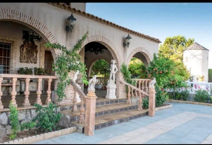 Villa Los Olivos Miguel Esteban ภายนอก รูปภาพ